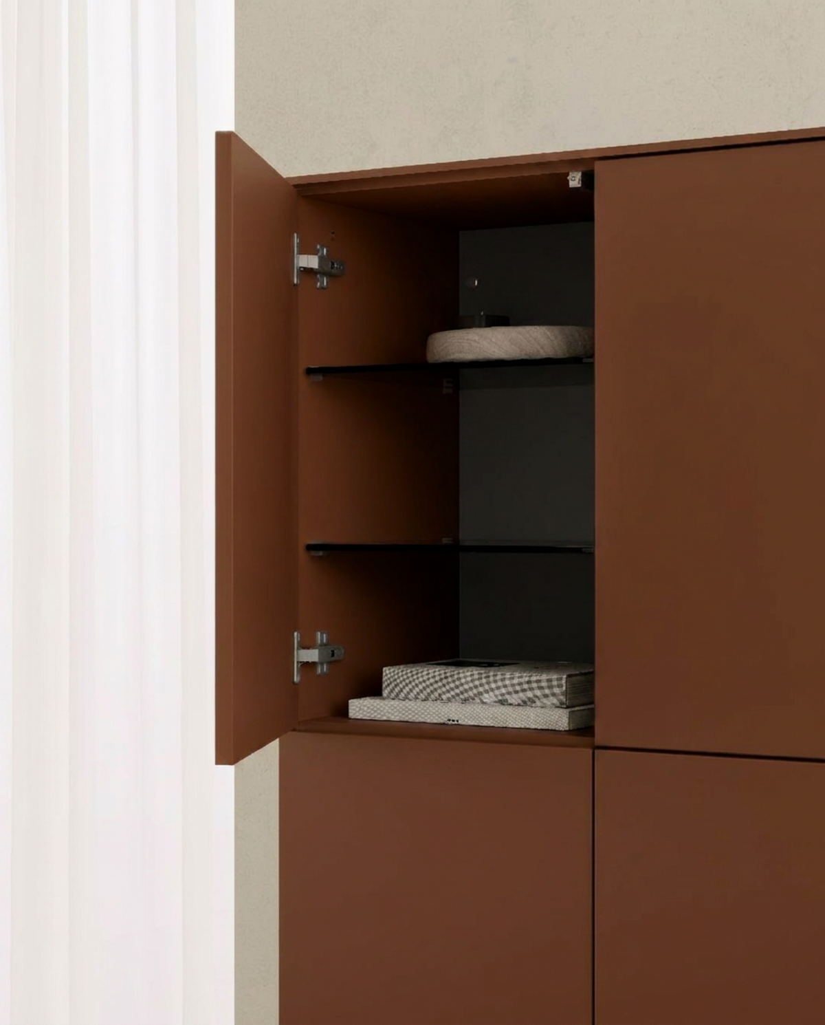 INAR Tall cabinet
