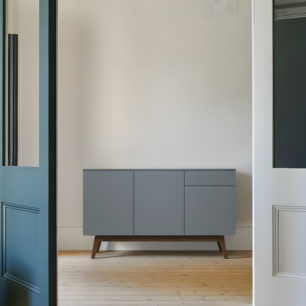 JUVA Medium sidebaord